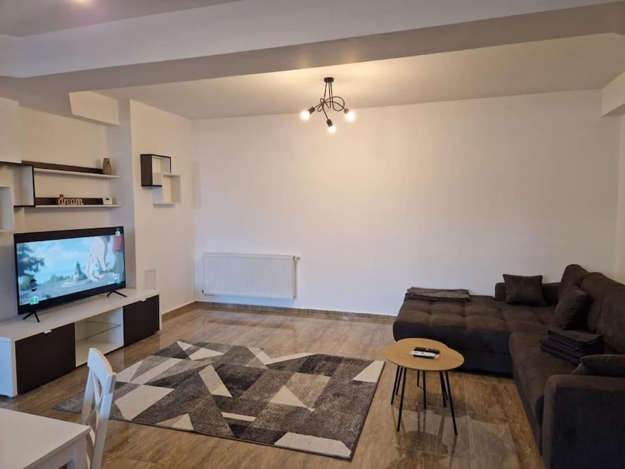 Danube Double Appartement Brăila Buitenkant foto