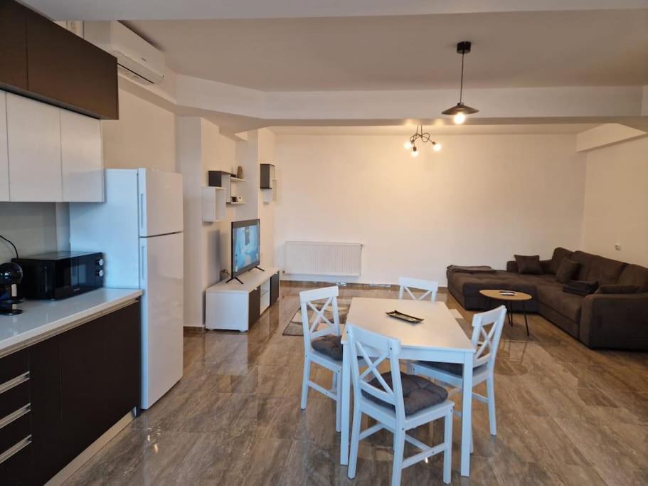 Danube Double Appartement Brăila Buitenkant foto
